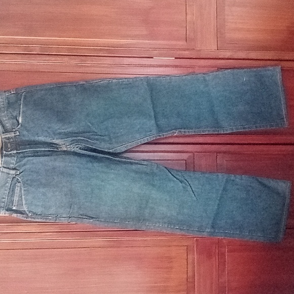 Victorinox Swiss 1884 Jeans. - Picture 7 of 11